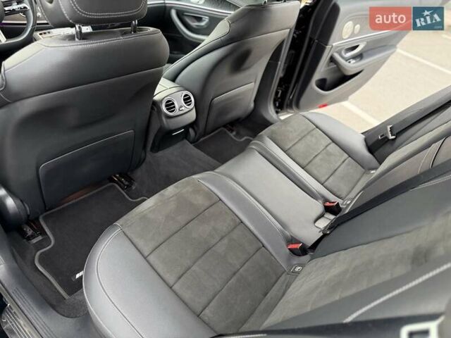 Чорний Мерседес Е-Клас, об'ємом двигуна 1.95 л та пробігом 44 тис. км за 55500 $, фото 52 на Automoto.ua