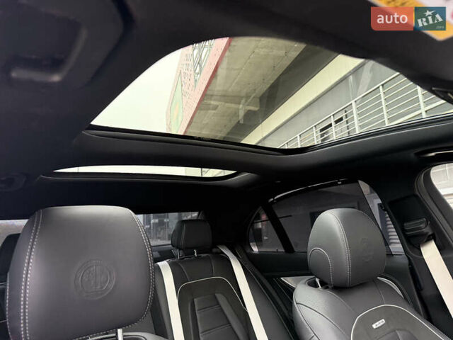 Черный Мерседес Е-Класс, объемом двигателя 4 л и пробегом 47 тыс. км за 120000 $, фото 33 на Automoto.ua