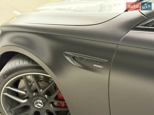 Черный Мерседес Е-Класс, объемом двигателя 4 л и пробегом 47 тыс. км за 120000 $, фото 13 на Automoto.ua