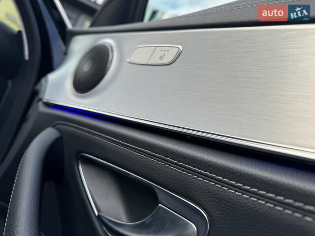 Черный Мерседес Е-Класс, объемом двигателя 2.93 л и пробегом 153 тыс. км за 51999 $, фото 45 на Automoto.ua