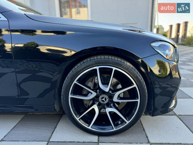 Черный Мерседес Е-Класс, объемом двигателя 2 л и пробегом 107 тыс. км за 45500 $, фото 12 на Automoto.ua