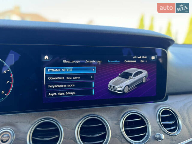 Черный Мерседес Е-Класс, объемом двигателя 2 л и пробегом 107 тыс. км за 45500 $, фото 54 на Automoto.ua