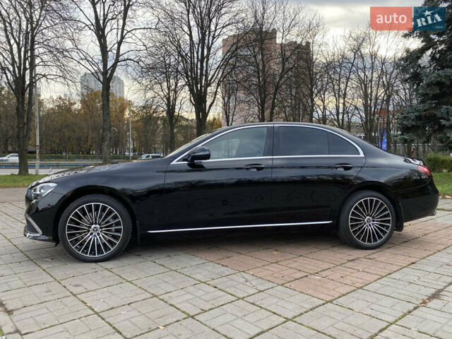 Черный Мерседес Е-Класс, объемом двигателя 2 л и пробегом 71 тыс. км за 53700 $, фото 28 на Automoto.ua