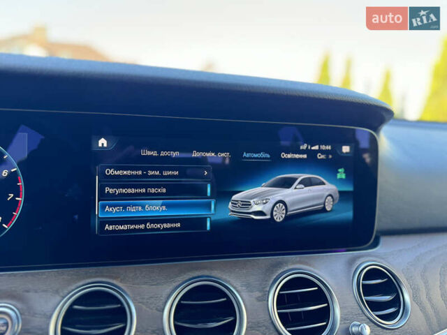 Черный Мерседес Е-Класс, объемом двигателя 2 л и пробегом 107 тыс. км за 45500 $, фото 56 на Automoto.ua