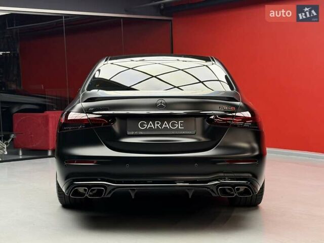 Черный Мерседес Е-Класс, объемом двигателя 4 л и пробегом 47 тыс. км за 113900 $, фото 12 на Automoto.ua