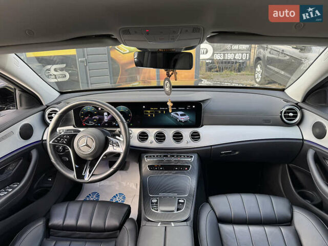 Черный Мерседес Е-Класс, объемом двигателя 2.93 л и пробегом 153 тыс. км за 51999 $, фото 48 на Automoto.ua