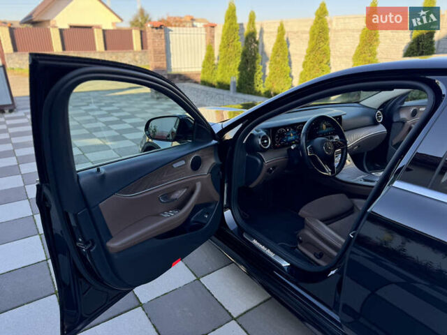Черный Мерседес Е-Класс, объемом двигателя 2 л и пробегом 107 тыс. км за 45500 $, фото 18 на Automoto.ua