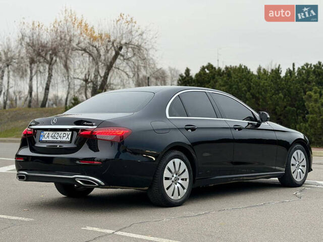 Чорний Мерседес Е-Клас, об'ємом двигуна 1.95 л та пробігом 40 тис. км за 43900 $, фото 4 на Automoto.ua