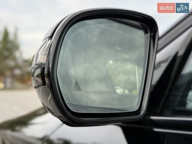 Чорний Мерседес Е-Клас, об'ємом двигуна 1.95 л та пробігом 44 тис. км за 55500 $, фото 63 на Automoto.ua