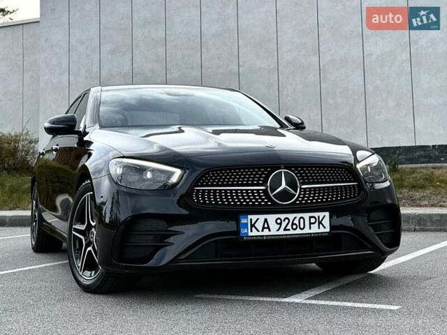 Чорний Мерседес Е-Клас, об'ємом двигуна 1.95 л та пробігом 44 тис. км за 55500 $, фото 1 на Automoto.ua