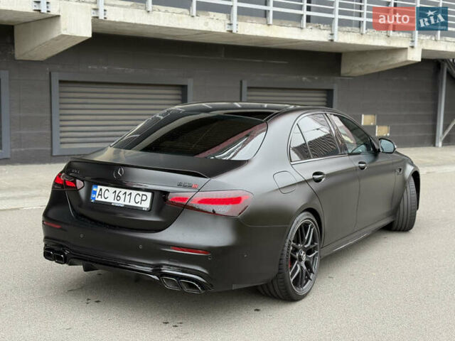 Черный Мерседес Е-Класс, объемом двигателя 4 л и пробегом 47 тыс. км за 120000 $, фото 7 на Automoto.ua