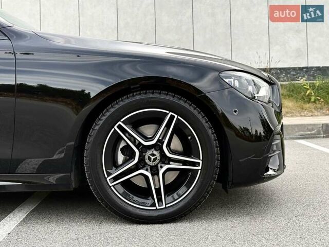 Чорний Мерседес Е-Клас, об'ємом двигуна 1.95 л та пробігом 44 тис. км за 55500 $, фото 7 на Automoto.ua