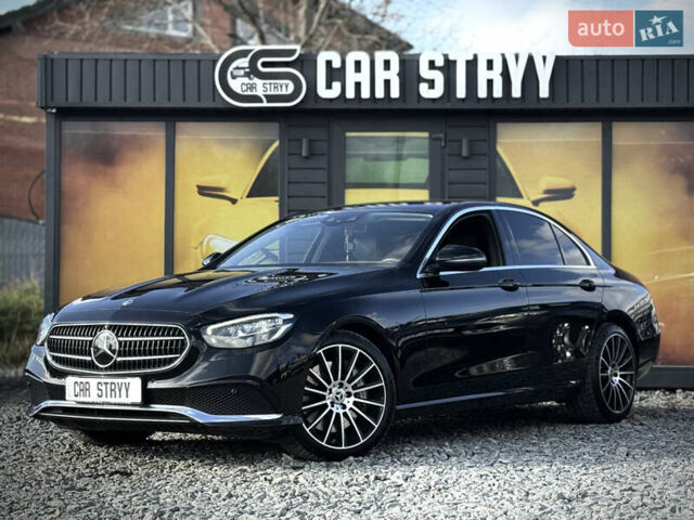 Черный Мерседес Е-Класс, объемом двигателя 2.93 л и пробегом 153 тыс. км за 51999 $, фото 1 на Automoto.ua