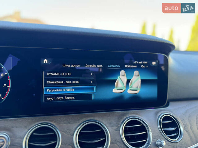 Черный Мерседес Е-Класс, объемом двигателя 2 л и пробегом 107 тыс. км за 45500 $, фото 55 на Automoto.ua