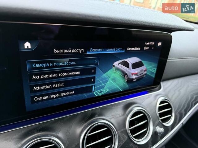 Черный Мерседес Е-Класс, объемом двигателя 1.95 л и пробегом 42 тыс. км за 57800 $, фото 53 на Automoto.ua