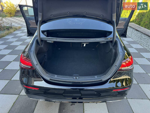 Черный Мерседес Е-Класс, объемом двигателя 2 л и пробегом 107 тыс. км за 45500 $, фото 26 на Automoto.ua