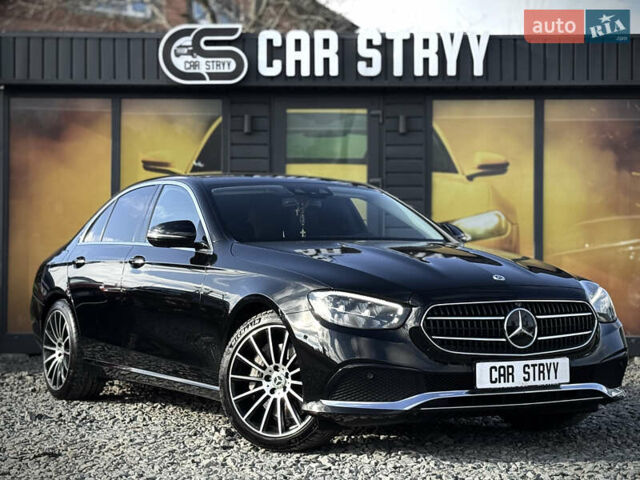 Черный Мерседес Е-Класс, объемом двигателя 2.93 л и пробегом 153 тыс. км за 51999 $, фото 2 на Automoto.ua