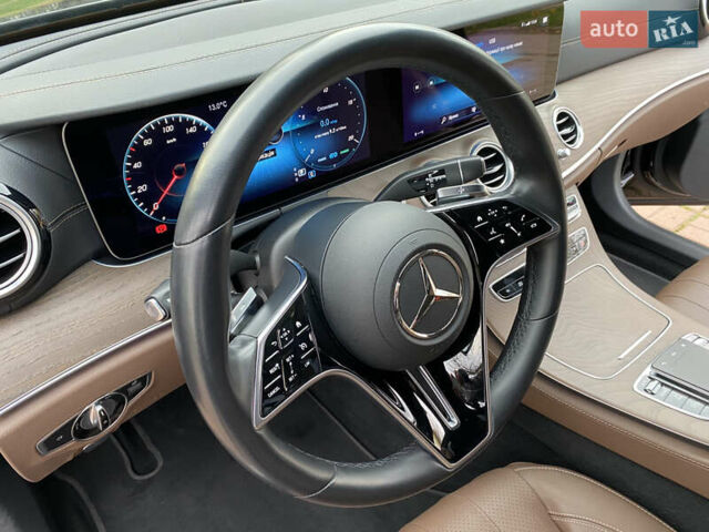 Черный Мерседес Е-Класс, объемом двигателя 2 л и пробегом 71 тыс. км за 53700 $, фото 36 на Automoto.ua