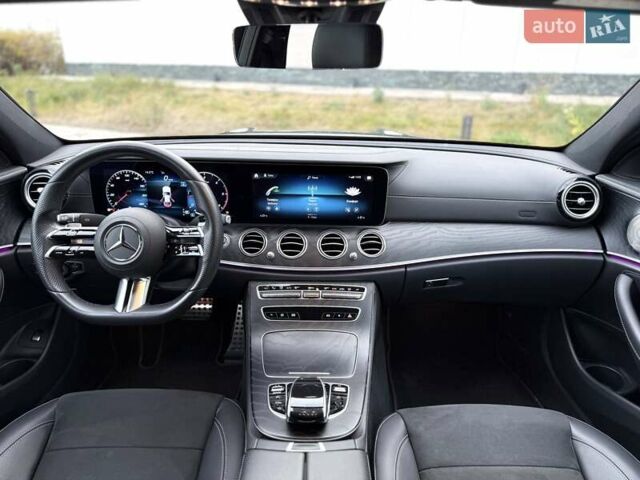 Чорний Мерседес Е-Клас, об'ємом двигуна 1.95 л та пробігом 44 тис. км за 55500 $, фото 53 на Automoto.ua