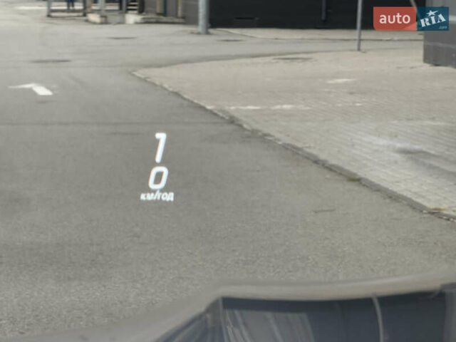 Черный Мерседес Е-Класс, объемом двигателя 4 л и пробегом 47 тыс. км за 120000 $, фото 38 на Automoto.ua