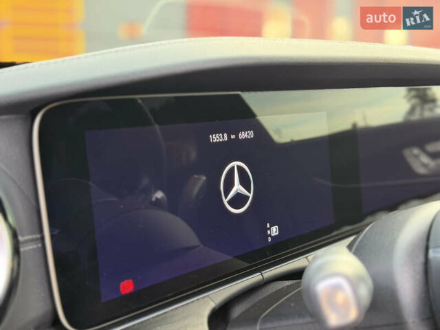 Черный Мерседес Е-Класс, объемом двигателя 2 л и пробегом 60 тыс. км за 61500 $, фото 29 на Automoto.ua
