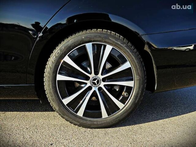 Чорний Мерседес Е-Клас, об'ємом двигуна 1.6 л та пробігом 62 тис. км за 36000 $, фото 5 на Automoto.ua