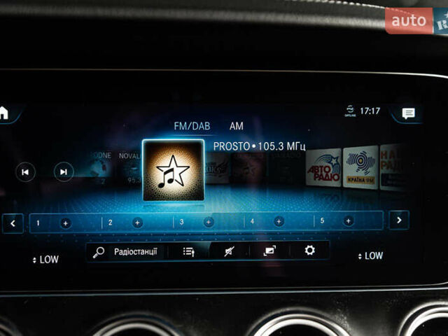 Чорний Мерседес Е-Клас, об'ємом двигуна 1.99 л та пробігом 31 тис. км за 51500 $, фото 32 на Automoto.ua