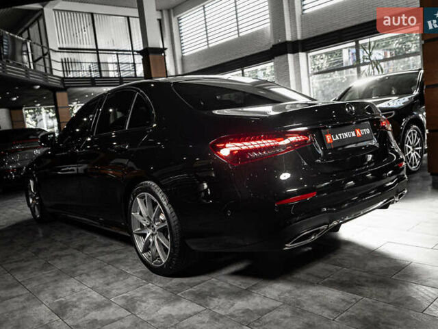 Чорний Мерседес Е-Клас, об'ємом двигуна 1.99 л та пробігом 31 тис. км за 51500 $, фото 14 на Automoto.ua