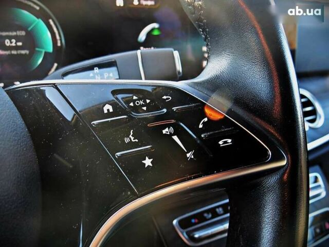 Чорний Мерседес Е-Клас, об'ємом двигуна 1.6 л та пробігом 62 тис. км за 36000 $, фото 27 на Automoto.ua