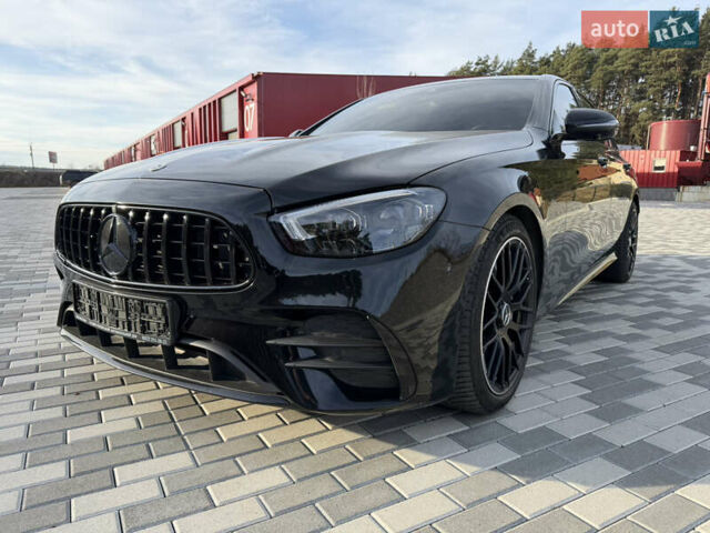 Черный Мерседес Е-Класс, объемом двигателя 2 л и пробегом 60 тыс. км за 61500 $, фото 13 на Automoto.ua