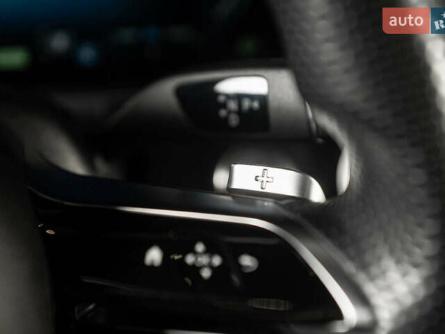 Чорний Мерседес Е-Клас, об'ємом двигуна 1.99 л та пробігом 31 тис. км за 51500 $, фото 30 на Automoto.ua