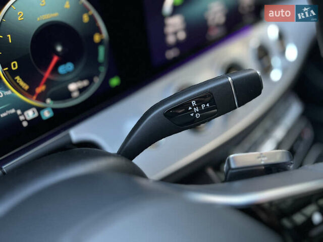 Черный Мерседес Е-Класс, объемом двигателя 1.95 л и пробегом 160 тыс. км за 45900 $, фото 92 на Automoto.ua