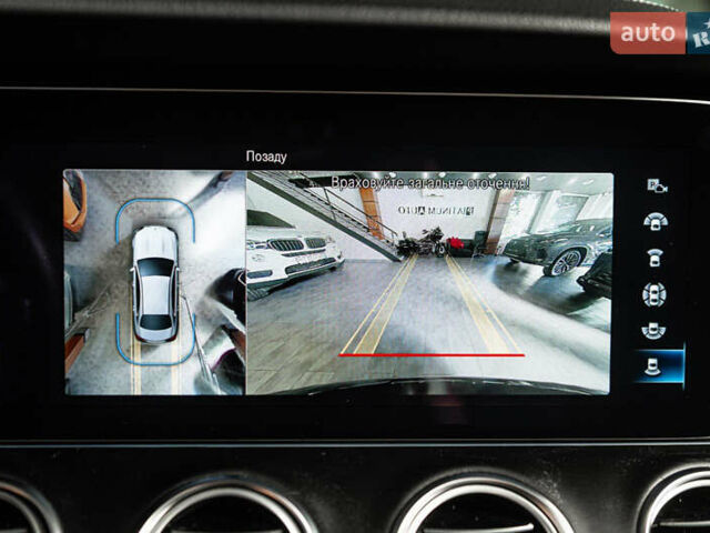 Чорний Мерседес Е-Клас, об'ємом двигуна 1.99 л та пробігом 31 тис. км за 51500 $, фото 33 на Automoto.ua