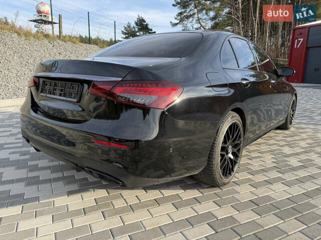 Черный Мерседес Е-Класс, объемом двигателя 2 л и пробегом 60 тыс. км за 61500 $, фото 11 на Automoto.ua