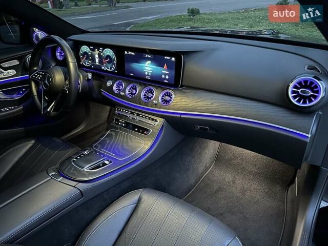 Черный Мерседес Е-Класс, объемом двигателя 1.99 л и пробегом 10 тыс. км за 58000 $, фото 34 на Automoto.ua