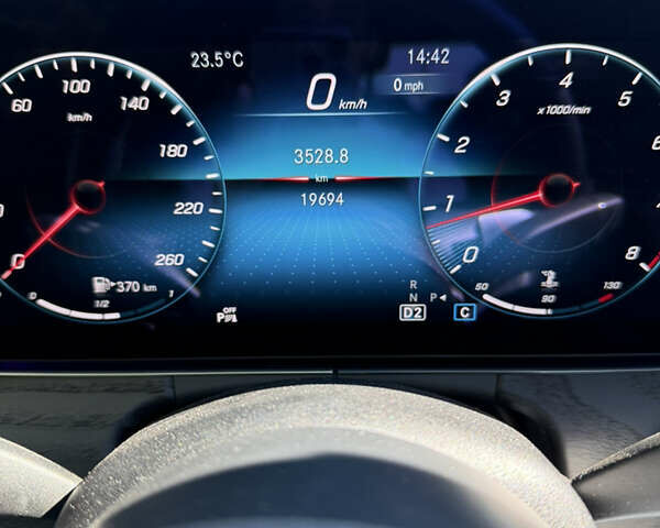 Чорний Мерседес Е-Клас, об'ємом двигуна 2 л та пробігом 19 тис. км за 62000 $, фото 16 на Automoto.ua