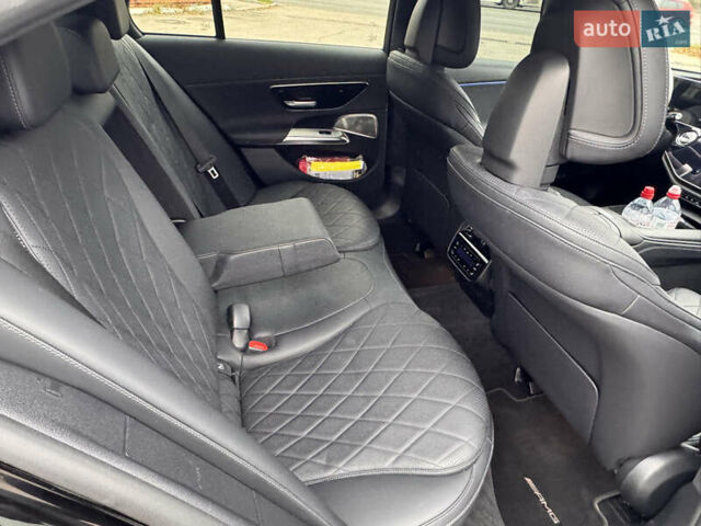 Черный Мерседес Е-Класс, объемом двигателя 2 л и пробегом 42 тыс. км за 102000 $, фото 21 на Automoto.ua