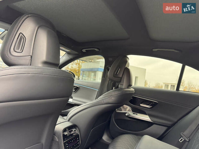 Черный Мерседес Е-Класс, объемом двигателя 2 л и пробегом 42 тыс. км за 102000 $, фото 8 на Automoto.ua