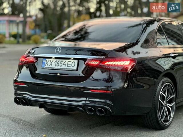 Черный Мерседес Е-Класс, объемом двигателя 1.99 л и пробегом 10 тыс. км за 58000 $, фото 7 на Automoto.ua