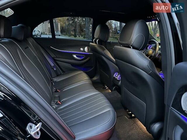 Черный Мерседес Е-Класс, объемом двигателя 1.99 л и пробегом 10 тыс. км за 58000 $, фото 31 на Automoto.ua