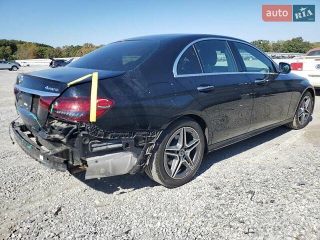 Черный Мерседес Е-Класс, объемом двигателя 1.99 л и пробегом 20 тыс. км за 21000 $, фото 2 на Automoto.ua