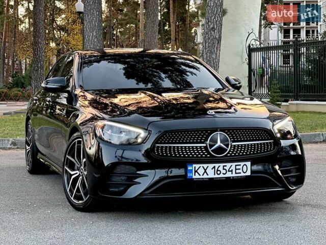 Черный Мерседес Е-Класс, объемом двигателя 1.99 л и пробегом 10 тыс. км за 58000 $, фото 1 на Automoto.ua