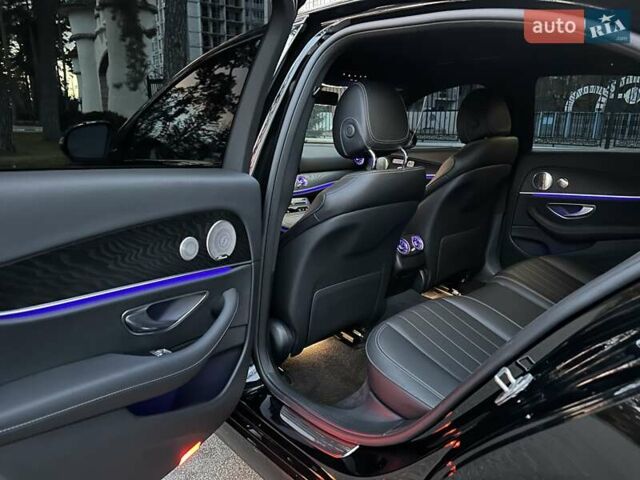 Черный Мерседес Е-Класс, объемом двигателя 1.99 л и пробегом 10 тыс. км за 58000 $, фото 28 на Automoto.ua