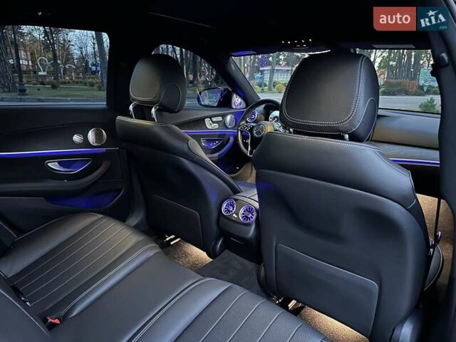 Черный Мерседес Е-Класс, объемом двигателя 1.99 л и пробегом 10 тыс. км за 58000 $, фото 32 на Automoto.ua