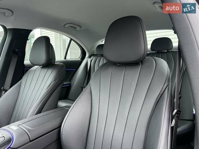 Чорний Мерседес Е-Клас, об'ємом двигуна 1.99 л та пробігом 1 тис. км за 84500 $, фото 19 на Automoto.ua