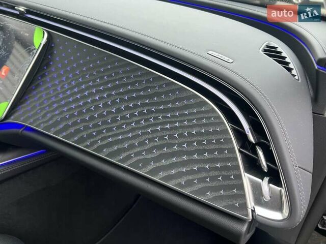 Чорний Мерседес Е-Клас, об'ємом двигуна 1.99 л та пробігом 1 тис. км за 84500 $, фото 31 на Automoto.ua