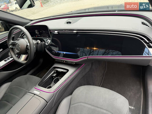 Чорний Мерседес Е-Клас, об'ємом двигуна 2 л та пробігом 25 тис. км за 87500 $, фото 24 на Automoto.ua
