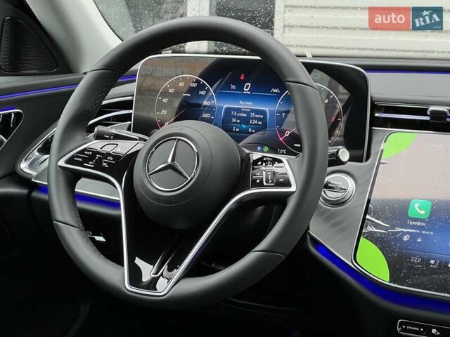 Чорний Мерседес Е-Клас, об'ємом двигуна 1.99 л та пробігом 1 тис. км за 84500 $, фото 14 на Automoto.ua