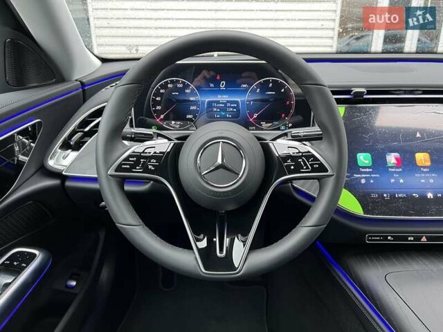 Чорний Мерседес Е-Клас, об'ємом двигуна 1.99 л та пробігом 1 тис. км за 84500 $, фото 13 на Automoto.ua