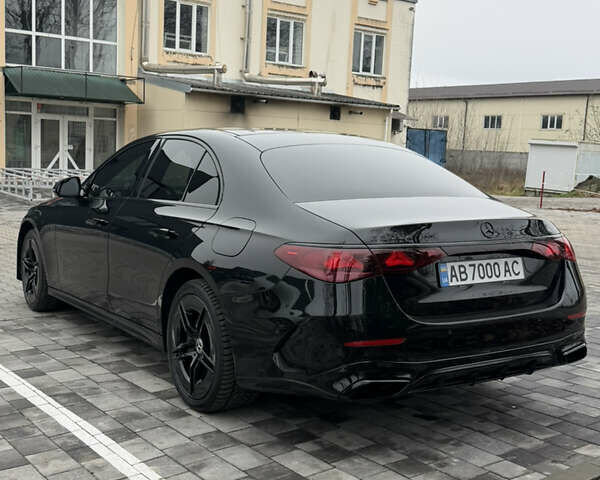 Чорний Мерседес Е-Клас, об'ємом двигуна 2 л та пробігом 25 тис. км за 87500 $, фото 19 на Automoto.ua